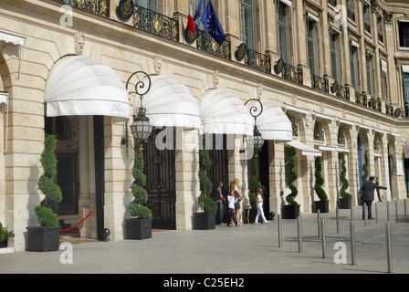 Le luxueux hôtel Ritz Hotel In Paris France. Banque D'Images