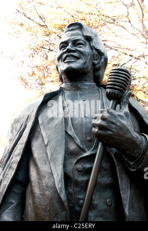 La vie de James Brown-size statue en bronze sur Broad Street à Augusta, Géorgie, USA Banque D'Images