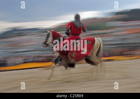 Jeux médiévaux dans La Arribada commémoration. Baiona, Pontevedra, Galice, Espagne. Banque D'Images