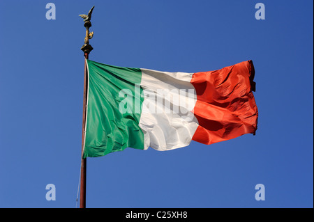 Italie, Rome, drapeau italien Banque D'Images