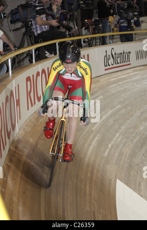 Olga Panarina bélarus individuelles de qualification Championnats du Monde UCI de sprint Apeldoorn 25 Mars 2011 Banque D'Images