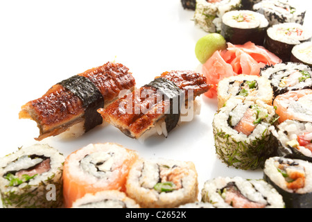Différents types de sushi Banque D'Images