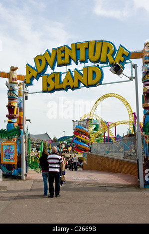 L'entrée de l'île Adventure sur front de Southend dans l'Essex. Banque D'Images