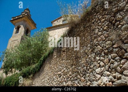 Le village avec le Real Cartuja (Chartherhouse) de Jesus de Nazaret. Valldemossa. Mallorca. Îles Baléares. L'Espagne. Banque D'Images