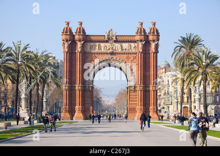 Barcelone, Espagne. Arc de Triomf. Banque D'Images