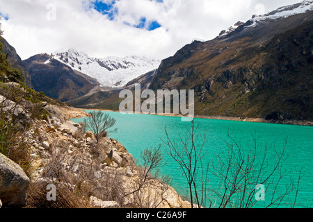 Laguna Paron, dans la Cordillère Blanche, Pérou Banque D'Images