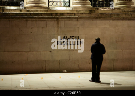 Rébellion légitime graffiti sur le mur d'un bâtiment à Trafalgar Square Banque D'Images