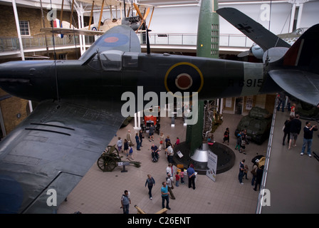 Un Spitfire sur l'affichage à l'Imperial War Museum Lambeth Road, Lambeth SE1 Banque D'Images