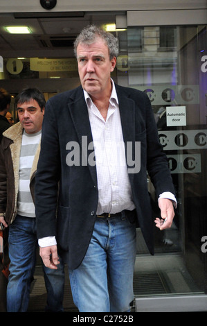 Jeremy Clarkson en dehors de la BBC Radio 1 studios London, England - 27.11.09 Banque D'Images