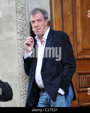 Jeremy Clarkson en dehors de la BBC Radio 1 studios London, England - 27.11.09 Banque D'Images