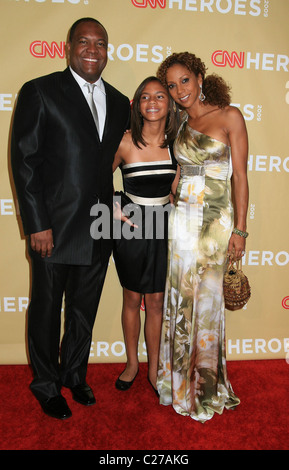 Holly Robinson Peete avec Rodney Peete et CNN Heroes : une fille All-Star Tribute tenue au Kodak Theatre - Arrivées Banque D'Images