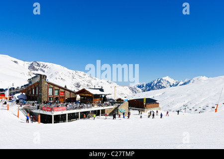 Costa Rodona, restaurant de montagne pas de la Casa, la station de ski de Grandvalira, Andorre Banque D'Images