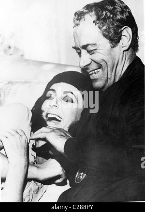Elizabeth Taylor et Rex Harrison dans Cléopâtre Banque D'Images