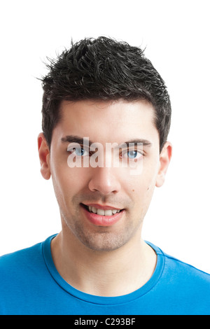 Portrait of handsome young man smiling, isolé sur fond blanc Banque D'Images