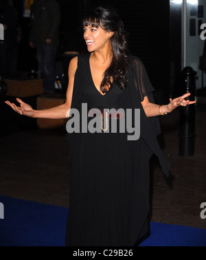 Michelle Rodriguez Avatar - UK film premiere tenue à l'Odeon Leicester Square. Londres, Angleterre - 10.12.09 Banque D'Images