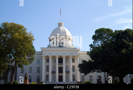 La California State Capitol Building situé sur la colline de chèvre à Montgomery, Alabama, USA. Banque D'Images