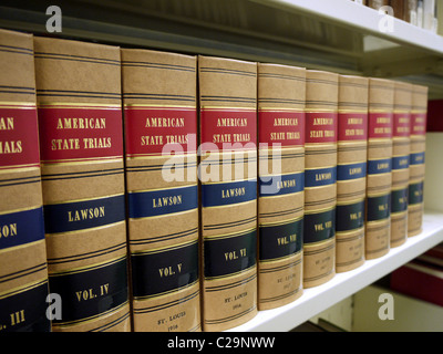 Vieux livres de droit Banque D'Images