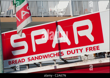 Magasin Spar signer à Alcudia, Majorque, Espagne Banque D'Images