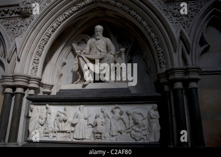 Intérieur de la Royal Courts of Justice The Strand, London England UK Banque D'Images