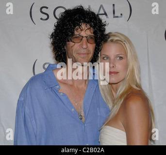 Howard Stern et Beth Ostrosky sociaux Hampton à Ross avec les concerts de James Taylor East Hampton, États-Unis - 11.08.07 Banque D'Images