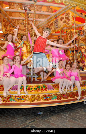 Travis Yates comme Billy Elliot Billy Elliot the Musical Photocall Londres, Angleterre - 17.08.07 Banque D'Images