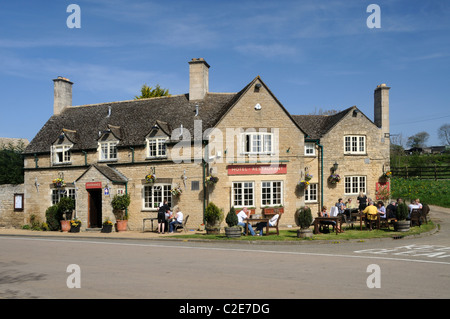 La Royal Oak, dans Duddington, Northamptonshire, en Angleterre Banque D'Images