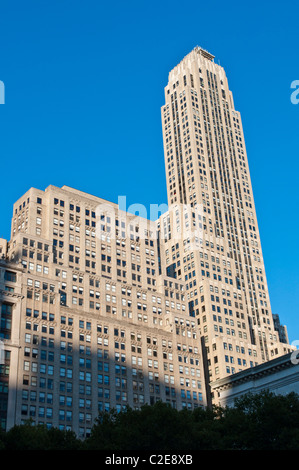 500 Fifth Avenue tour de bureaux art déco, West 55ème Rue et 5ème Avenue, Manhattan, New York City USA Banque D'Images