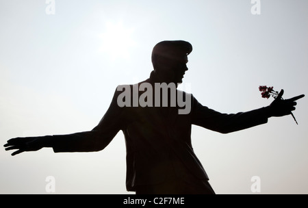 Statue de pop star Billy Fury, Liverpool, Angleterre Banque D'Images