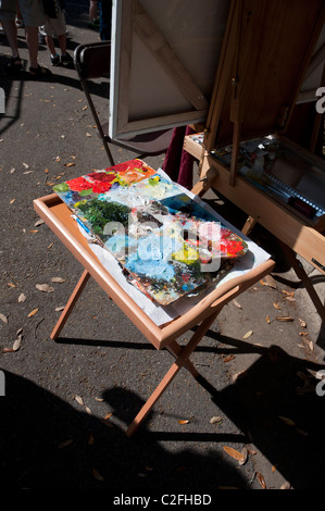 Palette colorée de l'artiste mis en place au cours du Printemps des Arts de Gainesville, Floride Banque D'Images