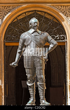 Divinity School Oxford Royaume-uni Statue comte de Pembroke Banque D'Images