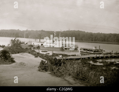 La rivière Appomattox, Virginie. Bateau d'approvisionnement médical LE SEMOIR Banque D'Images