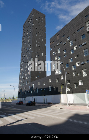 132 Bloc de logements sociaux par Estudio Entresitio, situé dans la région de Vallecas, Madrid, Espagne Banque D'Images