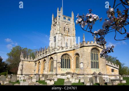 L'église St Mary village des Cotswolds gloucestershire angleterre Fairford Banque D'Images