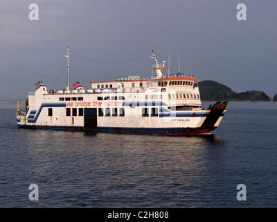 Inter Island Ferry, l'Indonésie, Mars 2011 Banque D'Images