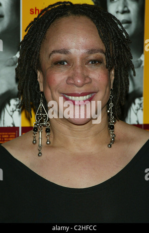 S. Epatha Merkerson après la soirée d'ouverture de la partie jouer : "Revenez, Little Sheba' au Planet Hollywood New York City, USA - Banque D'Images