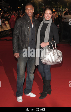 Marcus Bent et Gemma Atkinson UK Film Premiere de 'Rambo' - Arrivées tenue à vue West End de Londres, Angleterre - 12.02.08 Crédit : Banque D'Images