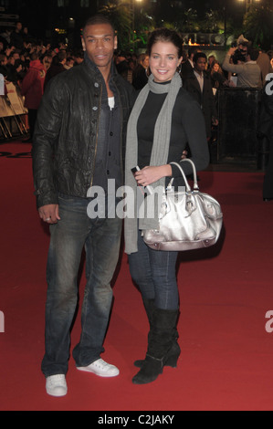 Marcus Bent et Gemma Atkinson UK Film Premiere de 'Rambo' - Arrivées tenue à vue West End de Londres, Angleterre - 12.02.08 Crédit : Banque D'Images