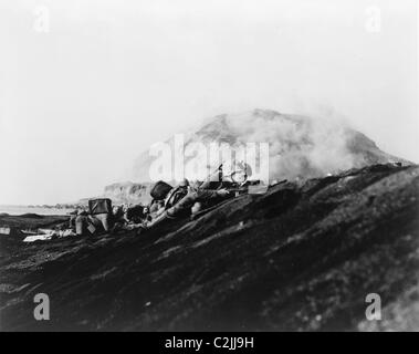 Le deuxième bataillon, vingt-septième land sur Iwo Jima Banque D'Images