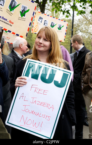 Protestation d'Aljazeera NUJ libre l'équipage en Libye Banque D'Images