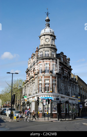 Le bras de Boston public house Tufnell Park, à Londres, en Angleterre Banque D'Images