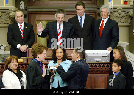 Le lieutenant-gouverneur. David A. Paterson est assermenté à titre de gouverneur de New York à la capitale de l'Etat d'Albany, New York - 17.03.08 Banque D'Images