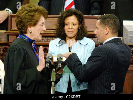 Le lieutenant-gouverneur. David A. Paterson est assermenté à titre de gouverneur de New York à la capitale de l'Etat d'Albany, New York - 17.03.08 Banque D'Images