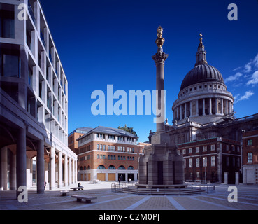 Redvelopment Paternoster Square, Londres. Vue sur St Paul's en provenance du nord de la place. Banque D'Images