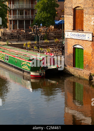 Barge Canal dans le centre-ville de Nottingham en Angleterre UK Banque D'Images