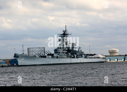 USS NEW JERSEY MUSEUM AND MEMORIAL CAMDEN NEW JERSEY USA 20 Octobre 2010 Banque D'Images