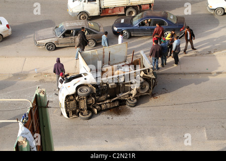 Camion transportant des moutons se plante Banque D'Images