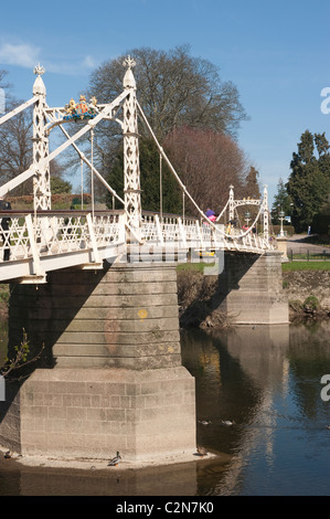 Victoria Pont sur la rivière Wye dans Hereford Banque D'Images
