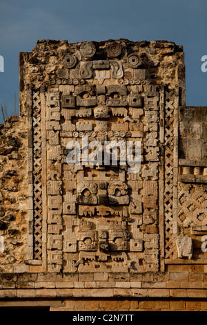 Détails du QUADRANGLE NUNNERY À UXMAL, YUCATAN, MEXIQUE Banque D'Images