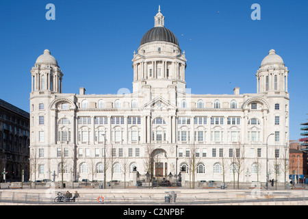 Port de Liverpool Building à Pier Head à Liverpool, Merseyside, England, UK. Banque D'Images