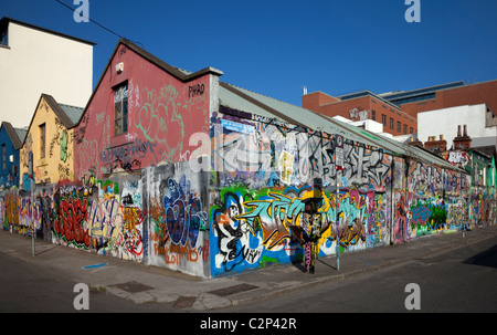 L'U2 mur de graffiti, partie de Windmill Lane Studios, Dublin, Irlande ; malheureusement démoli en 2015 . Banque D'Images